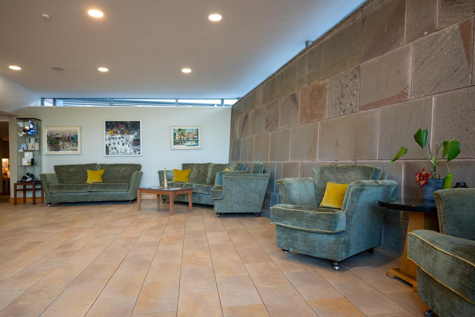 Hellidon Lakes Hotel Daventry Buitenkant foto