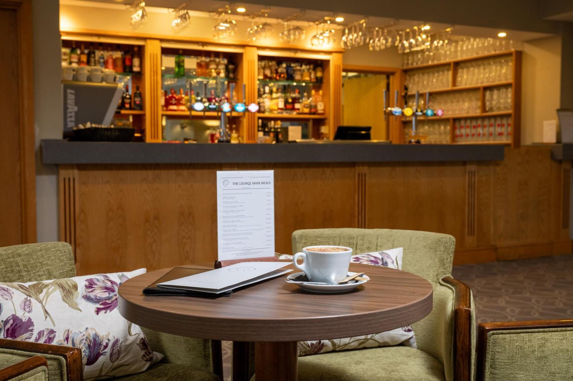 Hellidon Lakes Hotel Daventry Buitenkant foto
