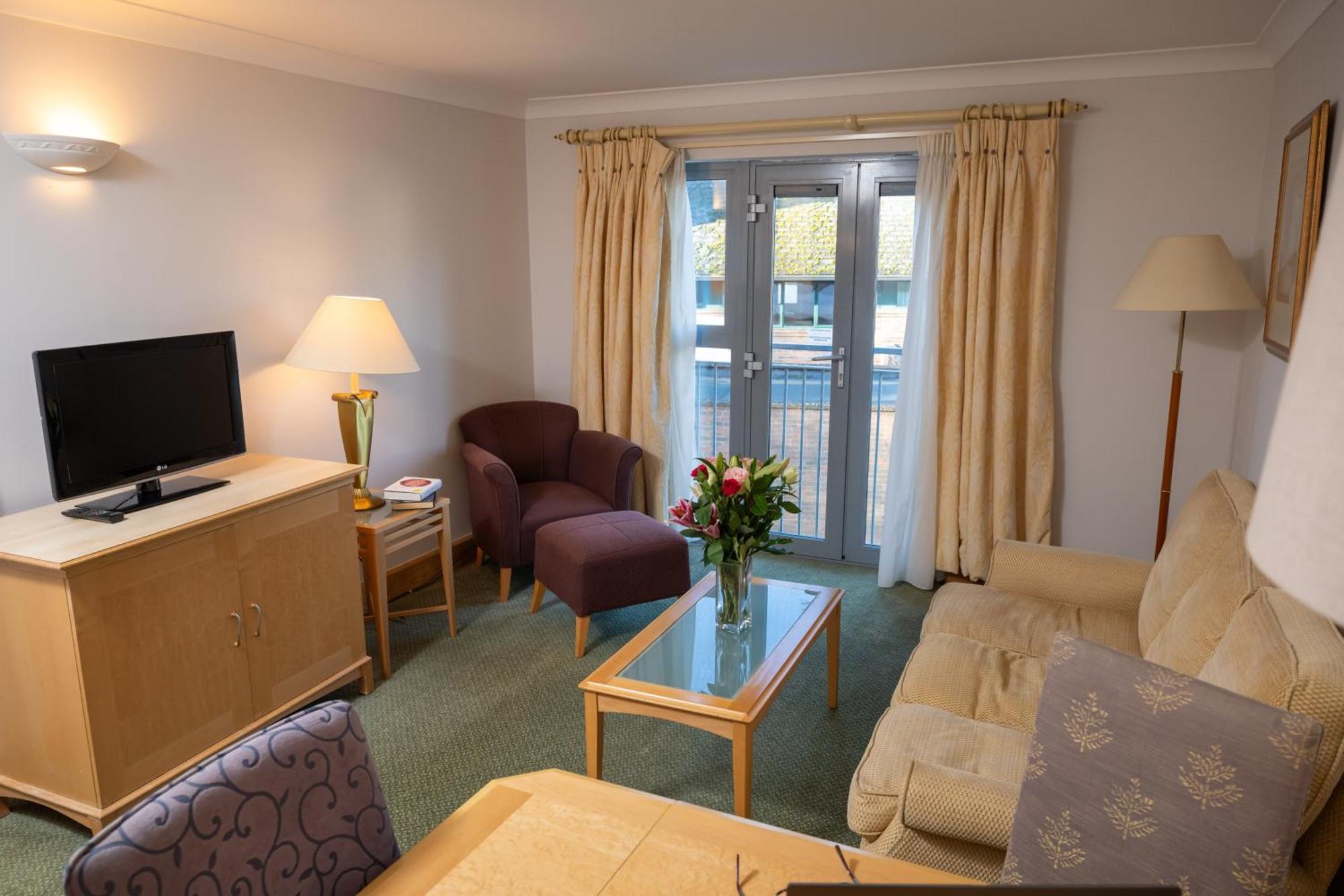Hellidon Lakes Hotel Daventry Buitenkant foto