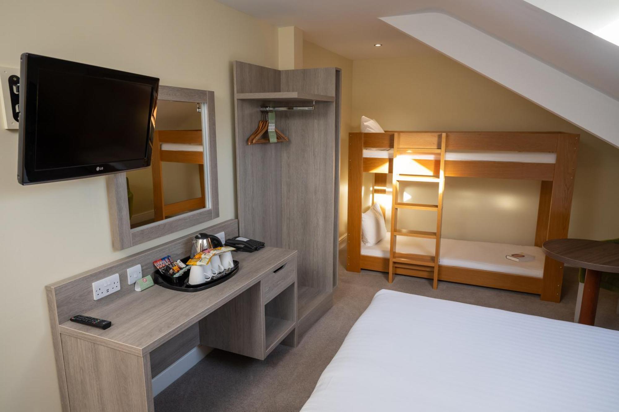 Hellidon Lakes Hotel Daventry Buitenkant foto