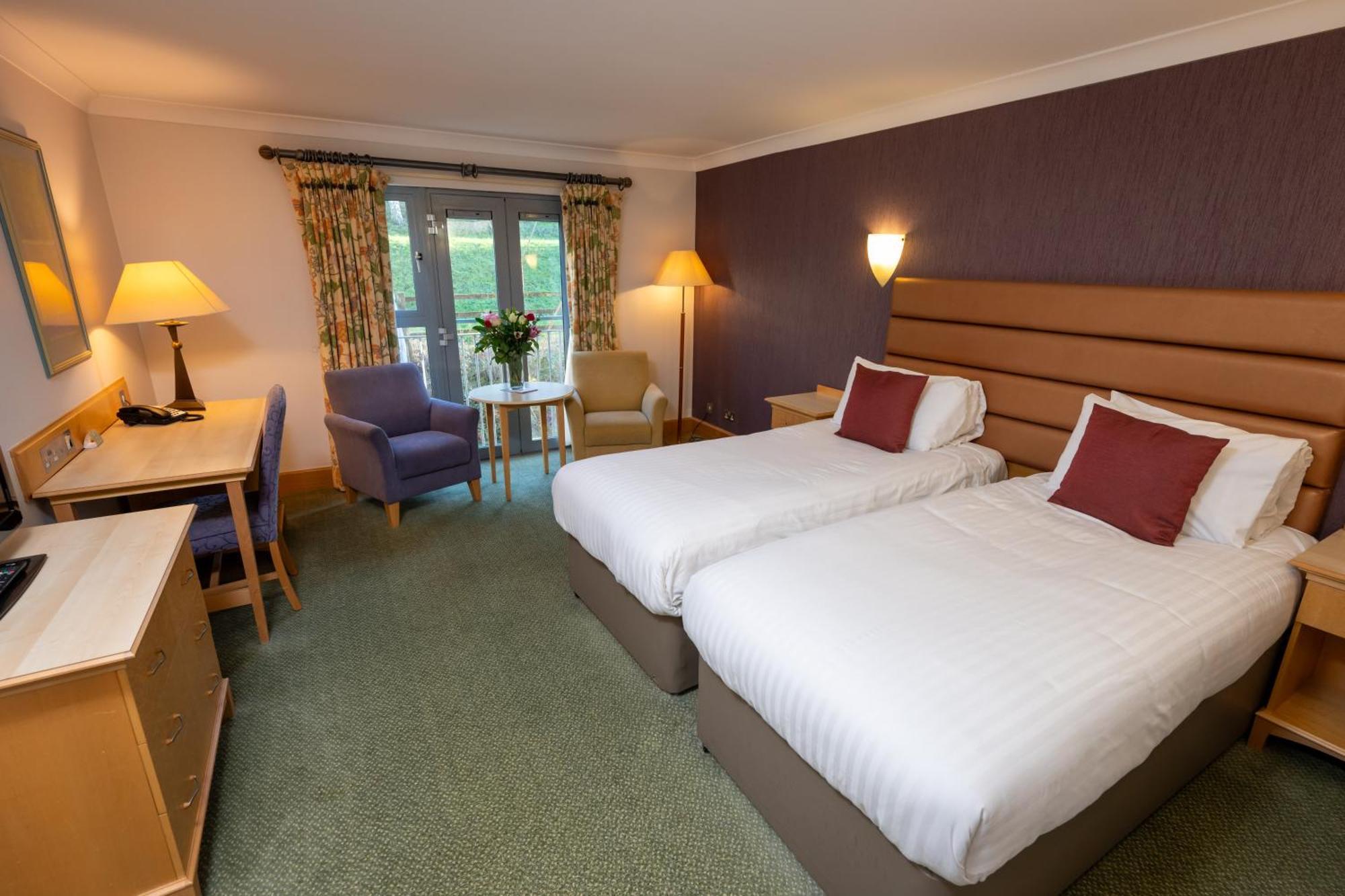Hellidon Lakes Hotel Daventry Buitenkant foto